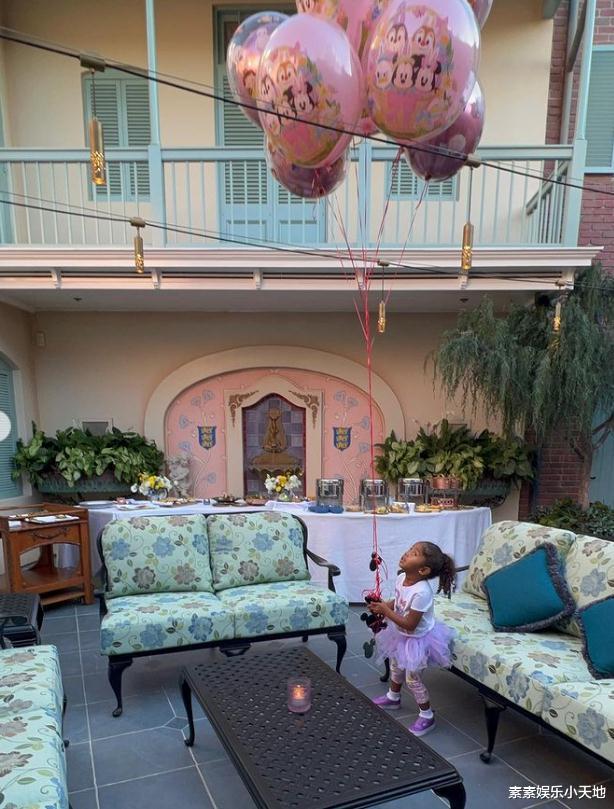 科比小女儿3岁生日，瓦妮莎带她在城堡里庆祝，举办温馨生日派对(10)