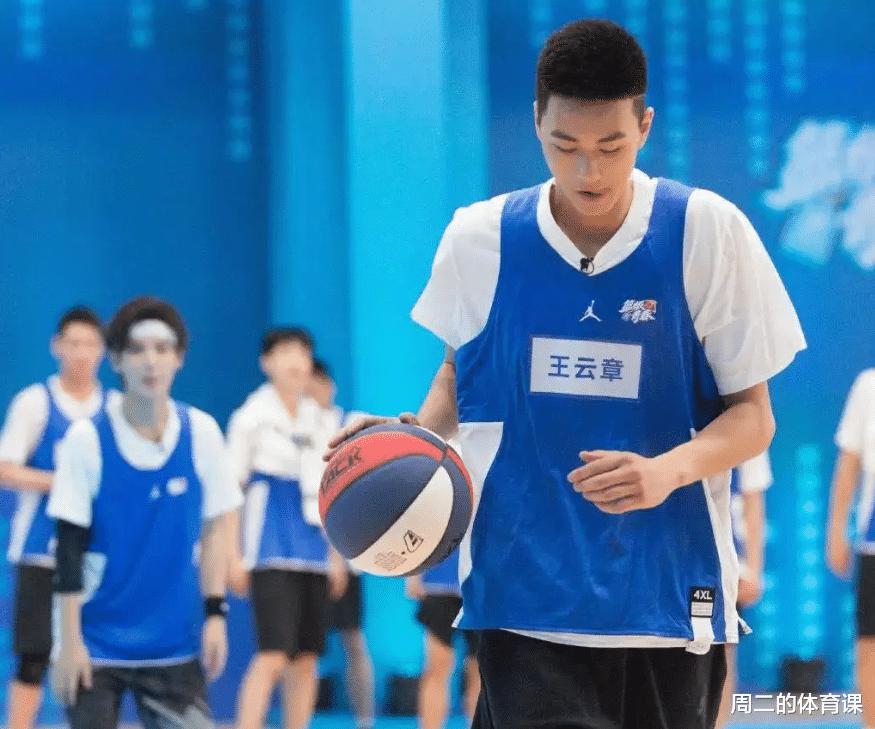 中国男篮球员“黑料”曝光！霸凌同学，只因感觉对方鞋子是假的(2)