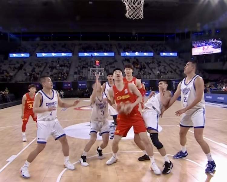 从2分到36分！杜峰怒开“吹风机”，中国男篮顺利晋级世预赛第二阶段(2)