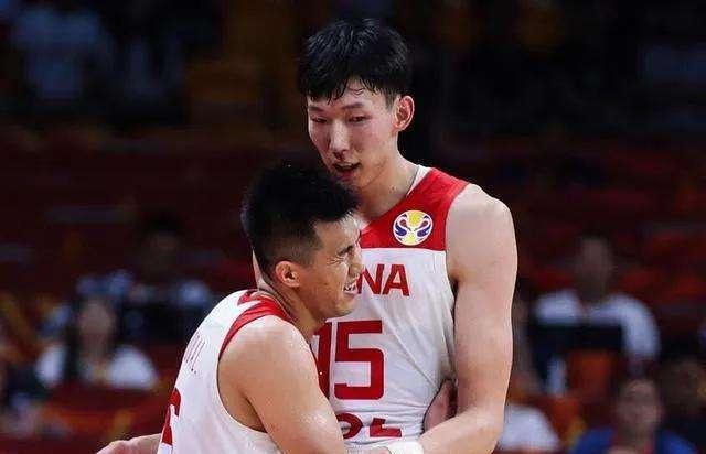 男篮国家队名单调整，上海辽宁两内线遭淘汰，队长回归稳定军心(4)
