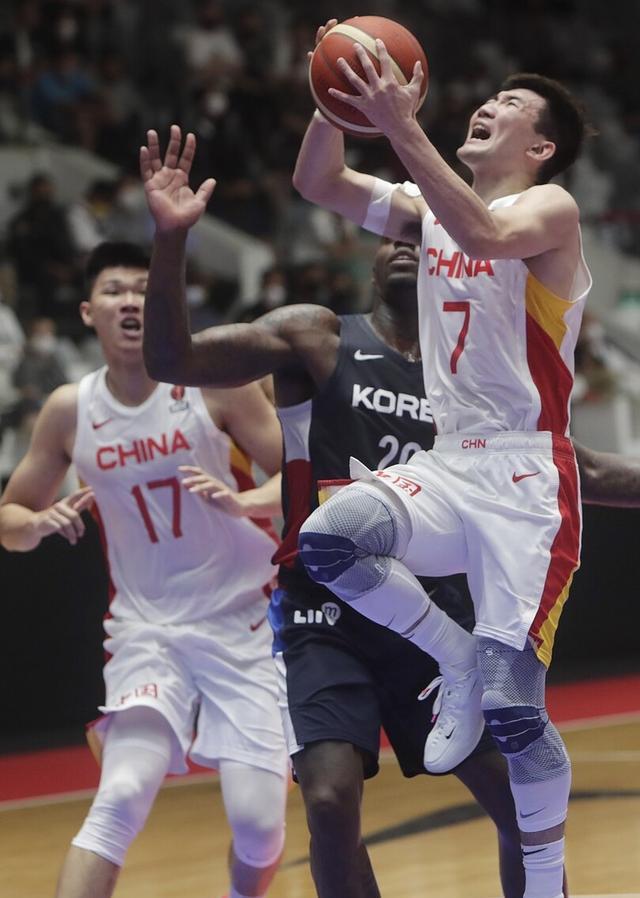 25+14！周琦不在归化魔兽打爆内线，中国男篮在亚洲竟输在中锋上(9)