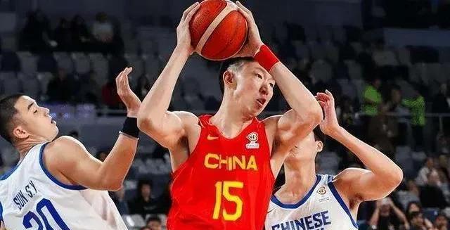 中国男子篮球队目前的成绩，与主教练的能力是否有直接关系？(2)