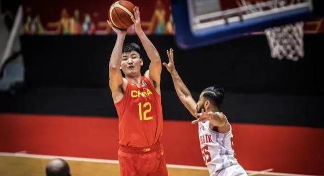 中国男子篮球队目前的成绩，与主教练的能力是否有直接关系？(3)