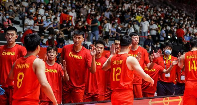 中国男篮真实水平如何？除了澳大利亚一队，亚洲篮坛无惧任何球队(1)