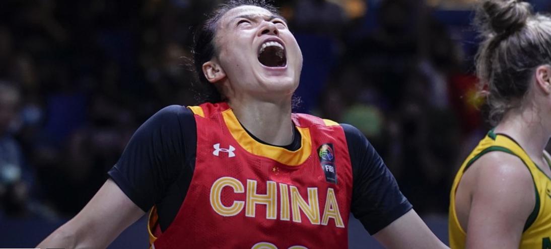 J9说篮球：中国女篮前往FIBA3X3女子系列赛布拉格站(1)