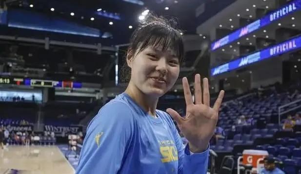 正式官宣！李月汝告别WNBA，重返中国女篮，全力冲击前三(4)