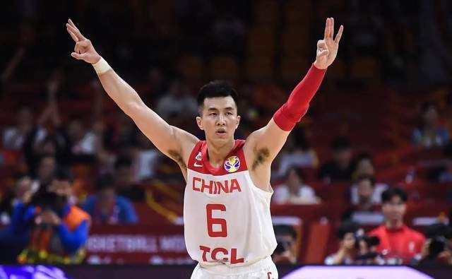 中国男篮最新动态，欧洲拉练传来坏消息，杜峰担心的事情发生了(2)