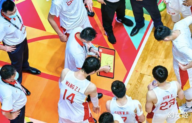 中国男篮已结束海外拉练赛，胜率50%，杜锋总算是有了一个交代(6)