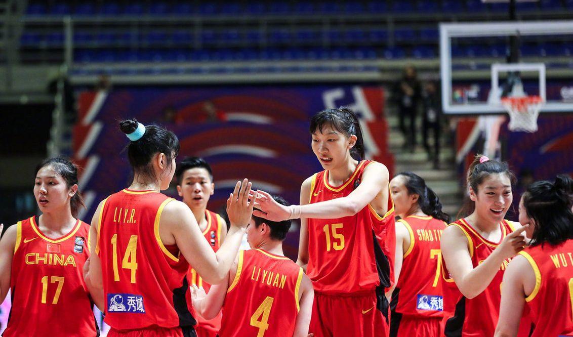 中国女篮的巅峰，身高就是她最大的优势，亚洲第一中锋就是这样得来的(2)
