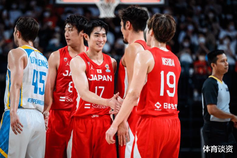 25分大胜！中国男篮被打脸，2球星不在仍造惨案，亚洲第8名副其实(2)