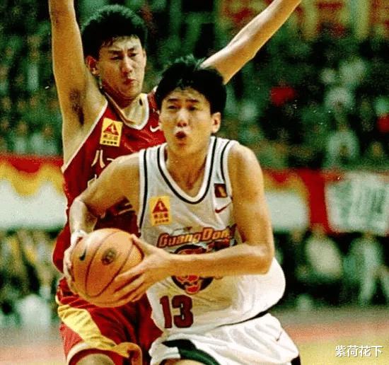 丁伟：中国篮球教练，前中国男篮国手，现任CBA山东男篮助理教练(3)