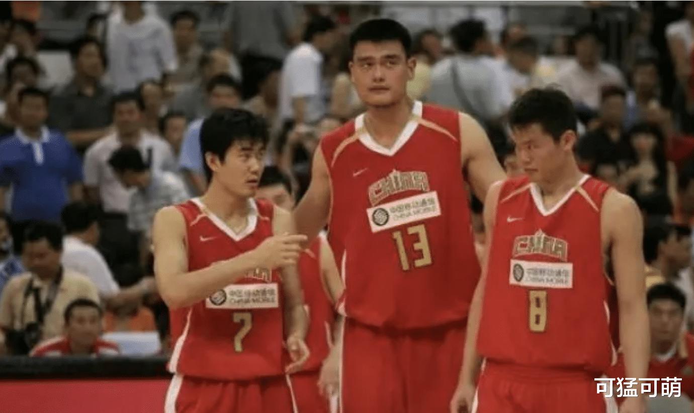 前中国男篮得分后卫王仕鹏预测新赛季，有夺冠实力的球队(1)