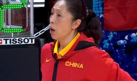 继续狂胜，中国女篮真棒，狂轰95分，提前晋级八强，恭喜姚明