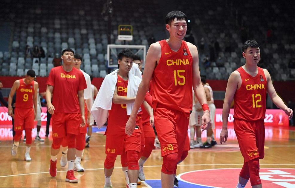 离开CBA或成大趋势！中国男篮核心，正式加盟海外联赛(4)