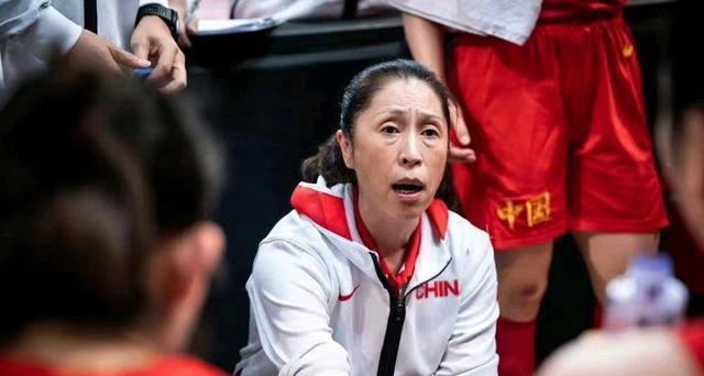 郑薇出任主教练也解决不了中国男篮的问题？