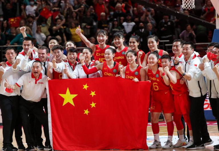 晋级决赛！中国女篮首笔奖励来了，只有2人获奖励