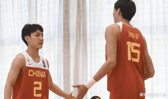 场均10.9分！国际篮协公布中国男篮后卫排位榜，胡明轩位居首位，郭艾伦排名第二(3)
