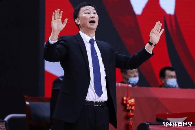 少帅之争！当40岁的王博遇上39岁的刘维伟，谁才是最成功的少帅？是青岛继续连胜纪录还是广厦触底反弹？(6)