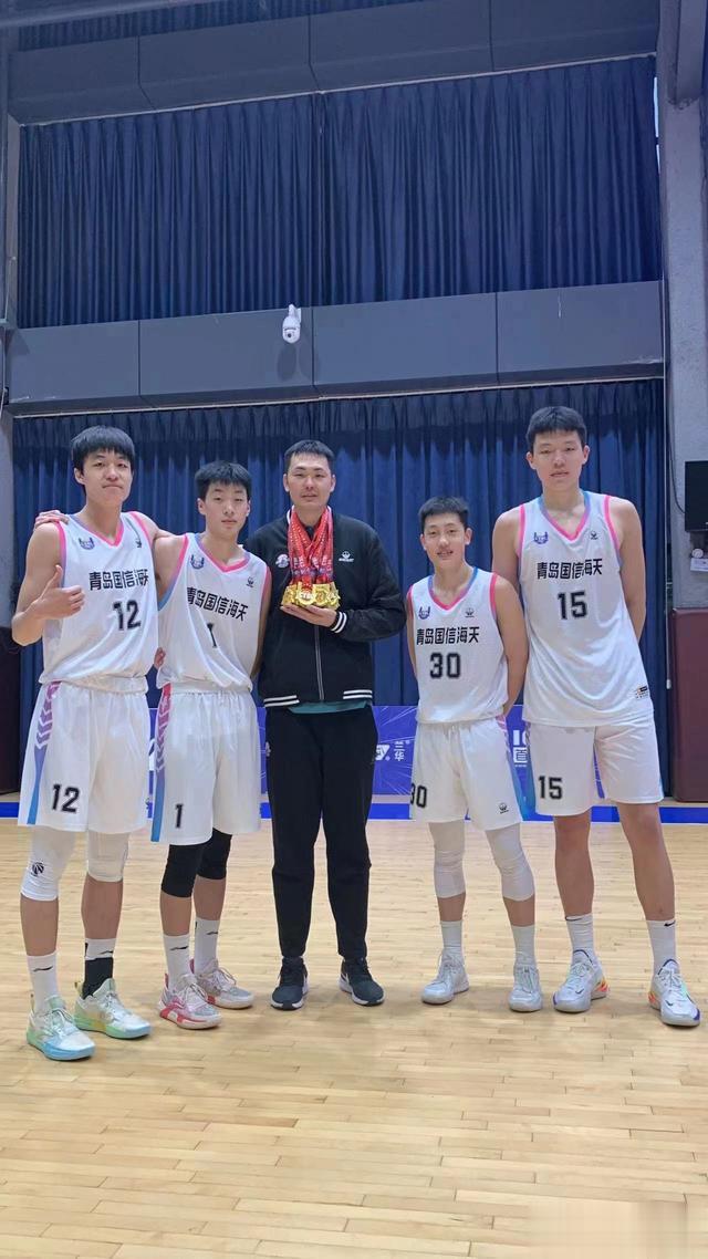 中国男篮未来之星大集训 青岛四队员顺利入选(2)