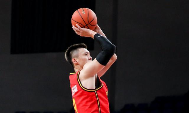 本赛季加盟到深圳男篮，周鹏将来还有机会重新回到广东男篮吗？(7)