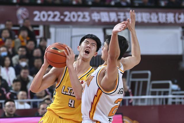 （体育）（1）篮球——CBA季后赛：浙江东阳光晋级八强