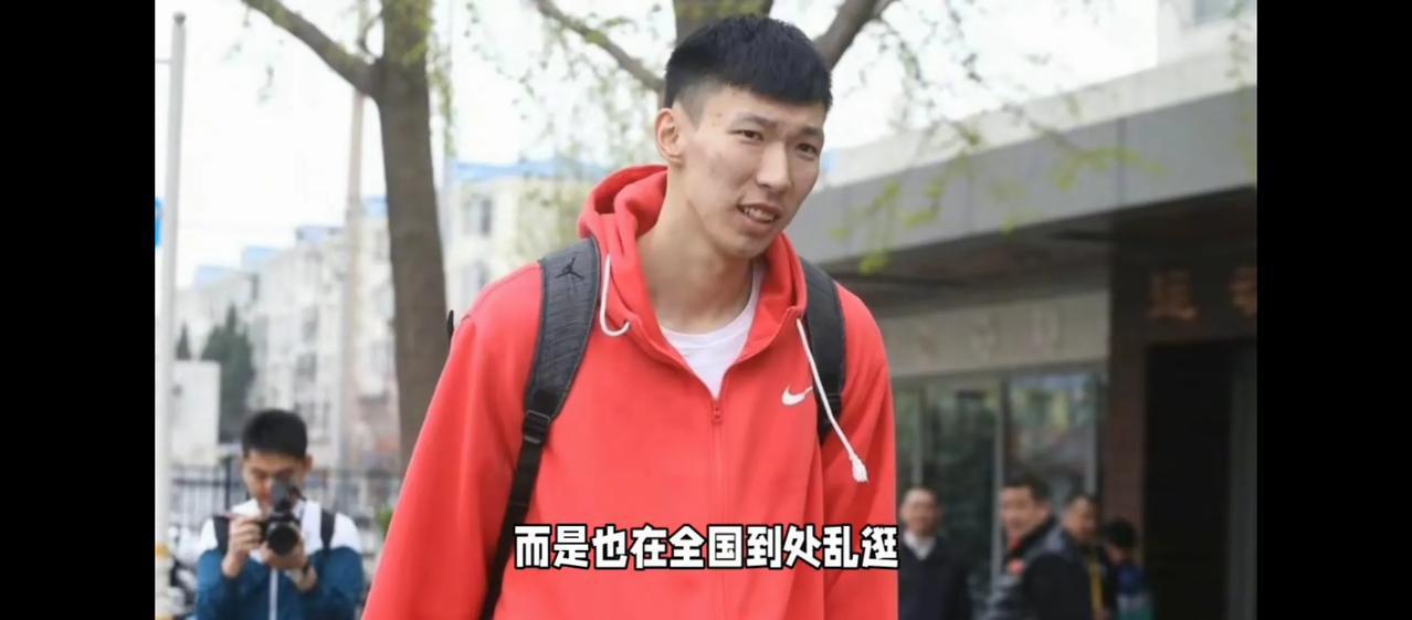 中国男篮核心球员成了街溜子，这世界杯还怎么打，难道都用归化球员打不成？
这个赛季(3)