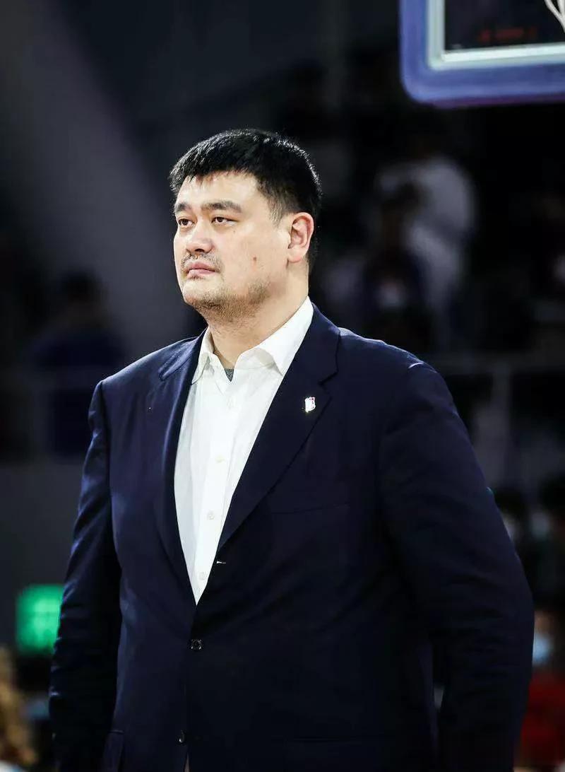 随着李楠，李春江被禁赛，未来谁最有可能成为下一任中国篮协主席？

以下是中国篮协