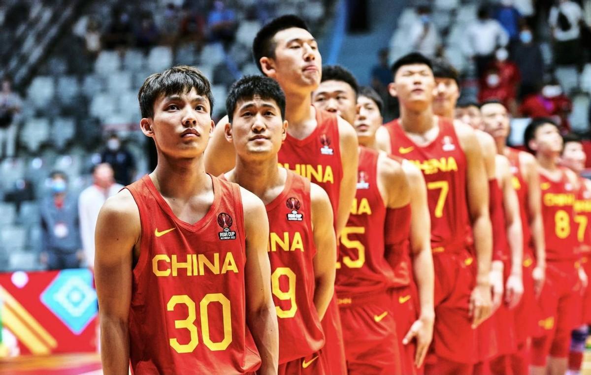 一胜难求！FIBA宣世界杯小组分档，中国男篮第6档，预定死亡小组