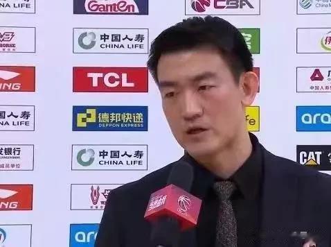 王博：给我一个健康球队，不管对手是谁，广厦完全有能力进入总决赛。
王博接手广厦三