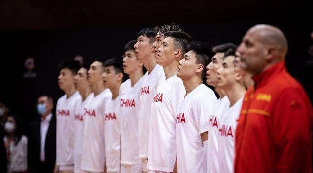 中国男篮没有郭艾伦和吴前，也没有顾全，欧洲拉练赛靠什么赢(2)