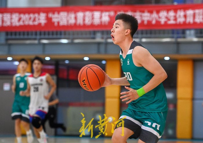 奔跑吧，少年！2023济南市中小学篮球联赛开赛(8)