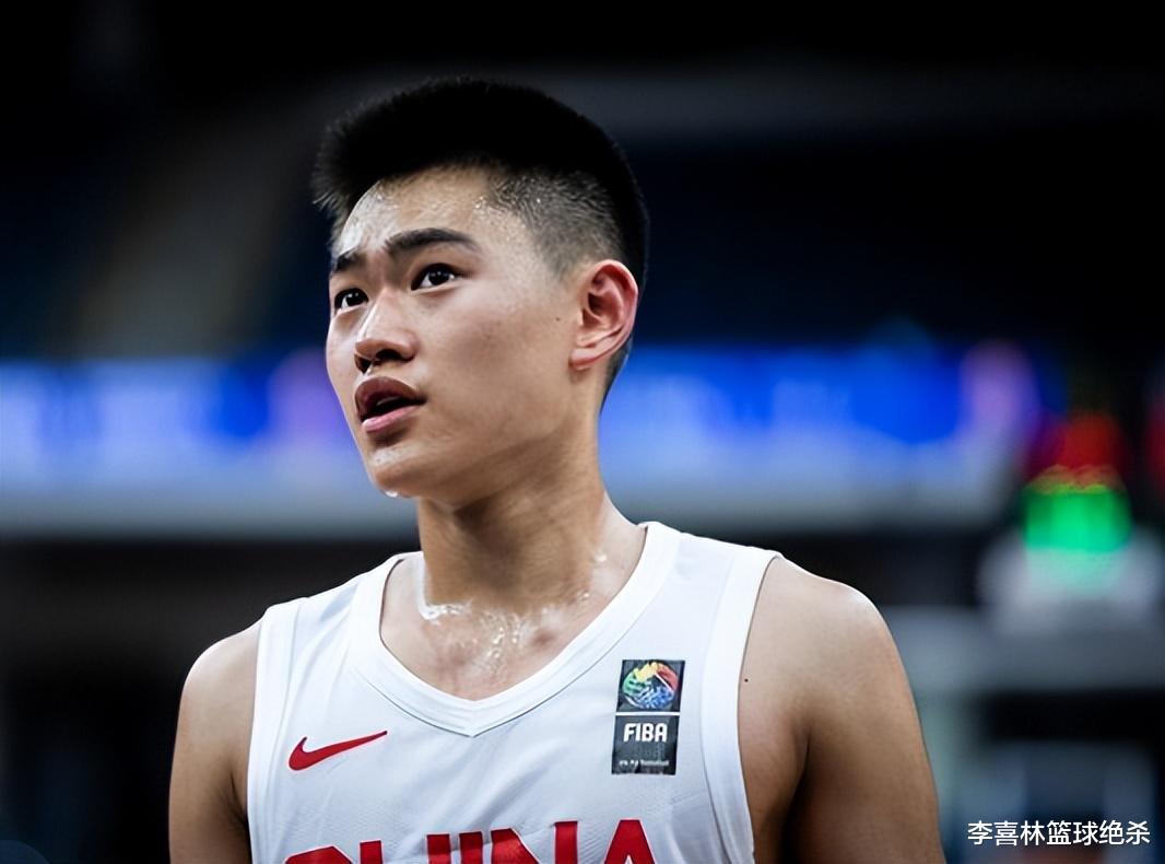 轰25+4！中国男篮17岁天才控卫闪耀世青赛：化身库里6分钟砍18分