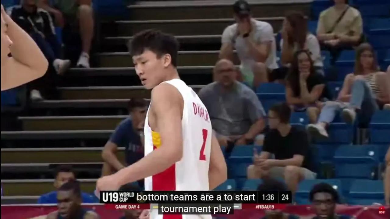 中国U19男篮单节仅得9分，他们的天赋在美国男篮面前不值一提！

中国U19男篮(1)