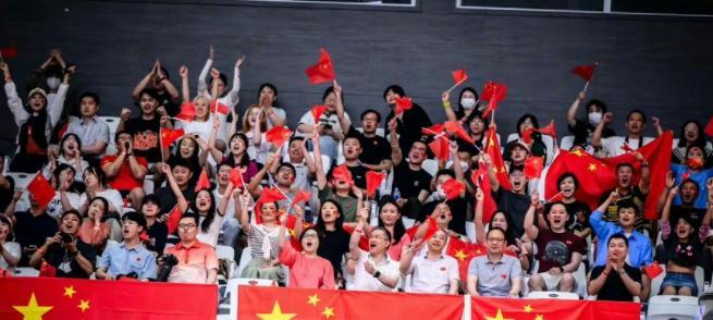 中国女篮勇夺金牌，中国女排战胜世界第一，压力留给了男篮与男排(6)