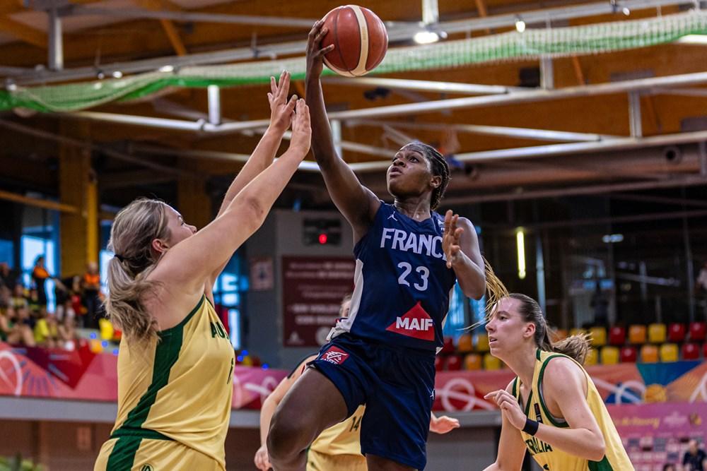 U19女篮世界杯-法国女篮4分险胜澳大利亚女篮排名小组第2
 
北京时间7月18(3)