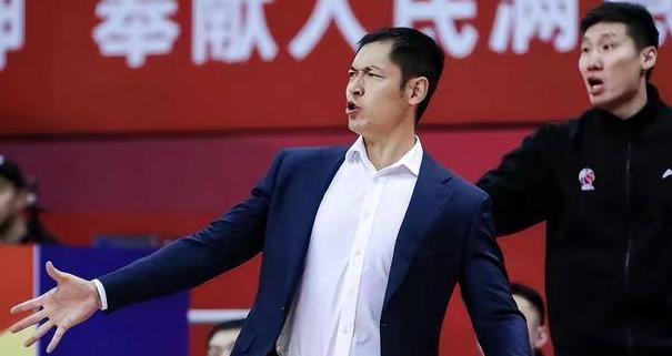 24分6篮板8助攻！中国男篮新星大爆发，张庆鹏捡到宝，未来可期


在CBA，有(4)