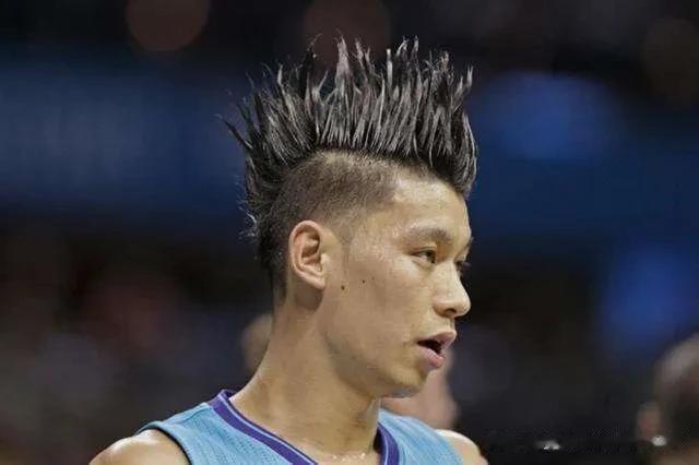 NBA各种雷人发型！真的是百花齐放，除了以下这些，晒晒你所见过的最雷人发型

1(7)