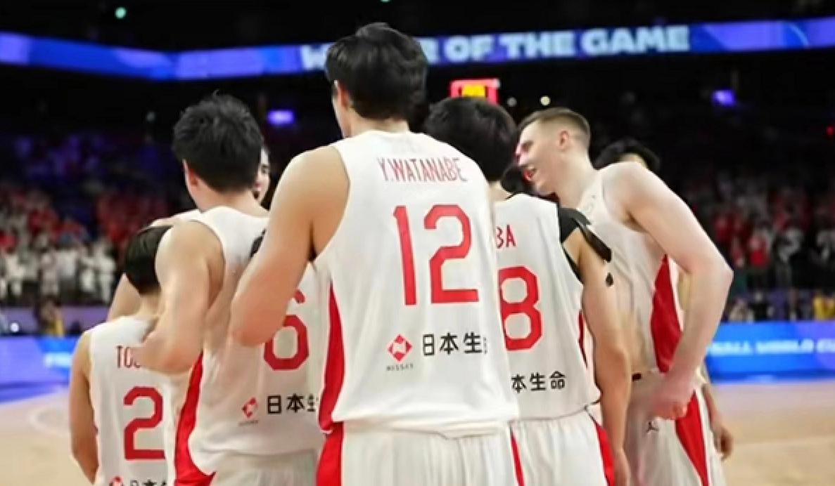 日本篮球荣耀！国际篮联MVP投票，渡边河村在列，与东契奇并肩(5)