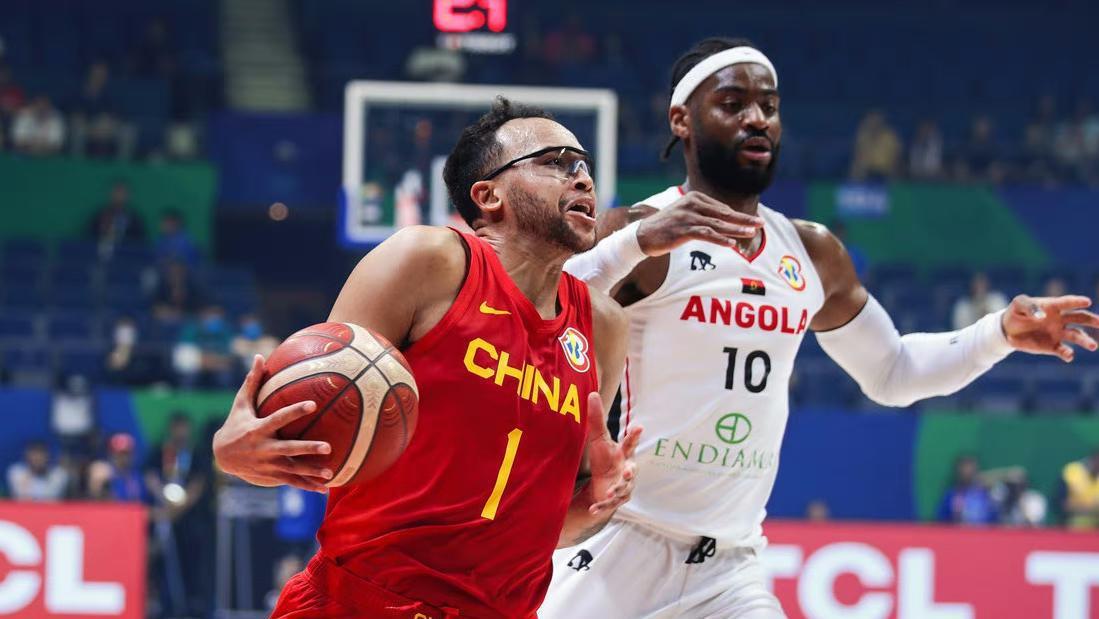恭喜男篮！FIBA调整归化政策，“加强版克拉克森”愿加盟中国队！(1)