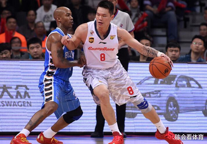 盘点中国男篮最有血性的4名球员，如今的男篮球员却比女人还软(2)