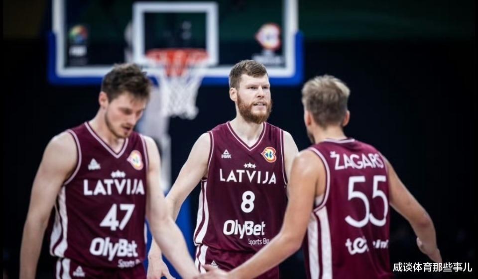 人口187万+全本土球员！拉脱维亚35分虐立陶宛，男篮还有借口找吗(5)