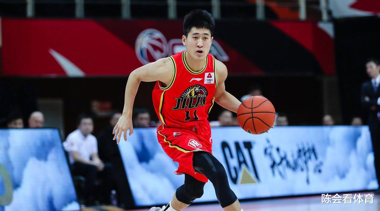 中国男篮最应该入选国家队的3名后卫，想不通为啥一个也没进(3)