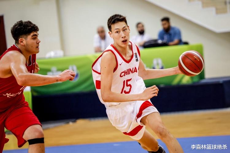 盖帽第一！中国男篮长臂2米30天才统治篮下，新版周琦2027进NBA？(5)