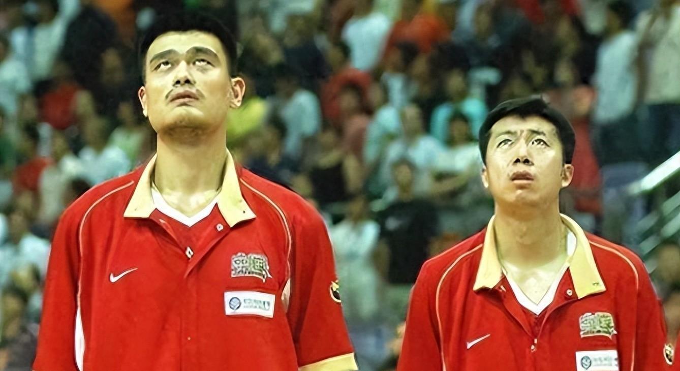 逼姚明退役，陷害王治郅，他靠一己之力让中国篮球倒退20年！(32)