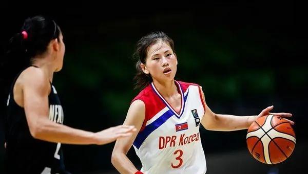 亚运女篮铜牌赛：火光四溅，朝鲜女篮亮剑韩国(3)