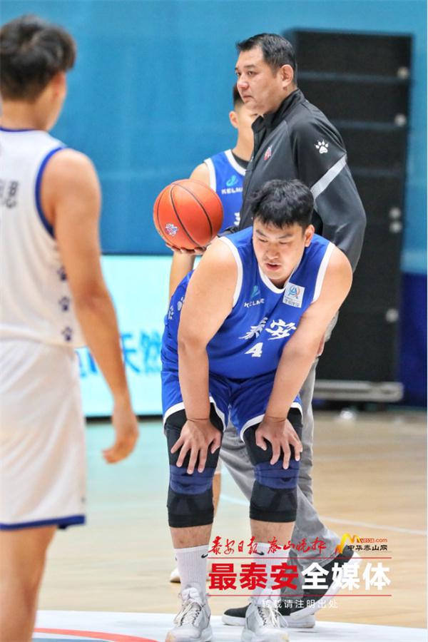 山东省男子篮球联赛常规赛在泰安开幕(11)