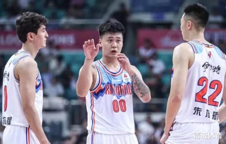 广州6人得分上双凭借团队篮球取胜，新疆阵容还有待磨合(1)