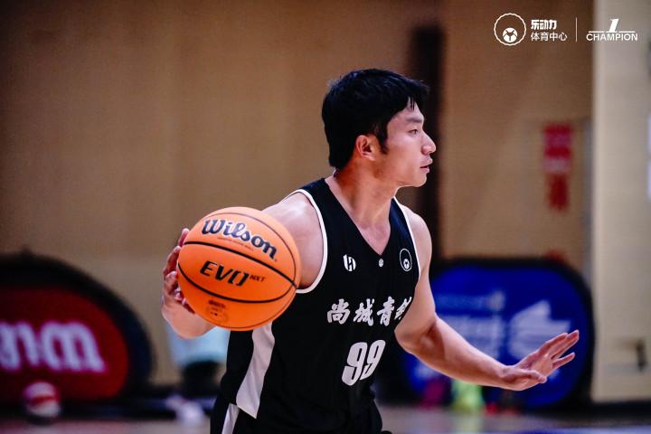 16支球队、240人参赛，杭州上城区这场民间篮球赛一办就是十几年(2)