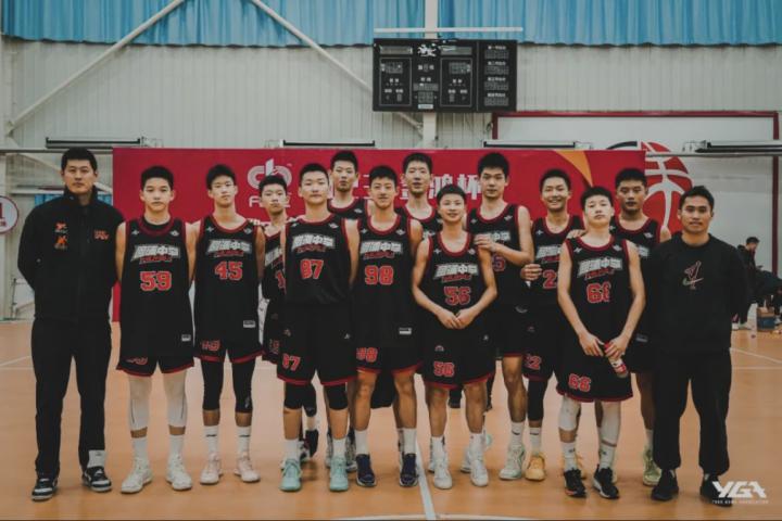 不平凡的回浦篮球年，以中国中学生篮球锦标赛初中男子组冠军收尾
