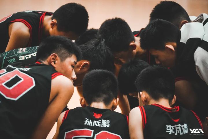 不平凡的回浦篮球年，以中国中学生篮球锦标赛初中男子组冠军收尾(6)